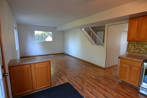 1398 Maroon Dr, Elgin, IL 60120 photo 5