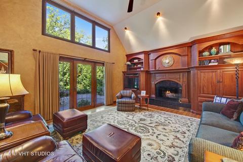 731 Grange Ct, Wheaton, IL 60189 photo 10