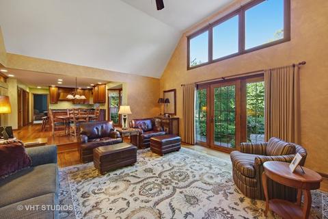 731 Grange Ct, Wheaton, IL 60189 photo 11