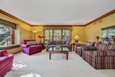 731 Grange Ct, Wheaton, IL 60189 photo 3