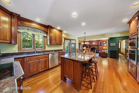 731 Grange Ct, Wheaton, IL 60189 photo 5
