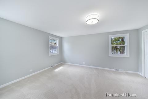 818 James Ct, Wheaton, IL 60189 photo 12