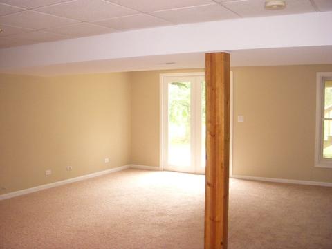 2985 Marshfield Dr, Elgin, IL 60124 photo 11