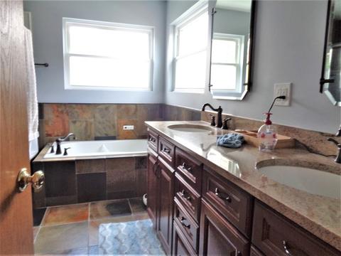 1905 Brier Glen Dr, Plainfield, IL 60586 photo 15