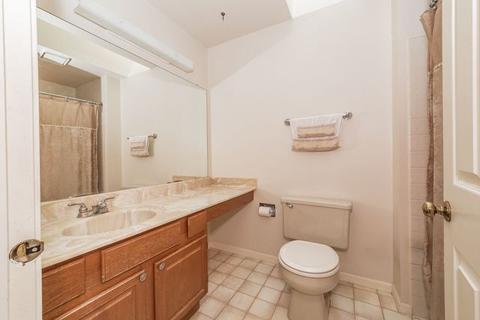 796 Thoreau Dr, Elgin, IL 60120 photo 21