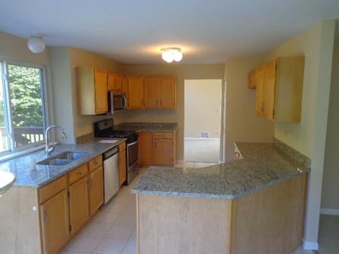 7774 Dada Dr, Gurnee, IL 60031 photo 3