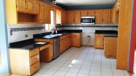 1345 E North St, Lockport, IL 60441 photo 8
