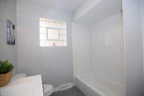 6104 S 75th Ave, Summit, IL 60501 photo 14