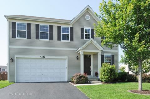 4352 Schofield Dr, Oswego, IL 60543 photo 1