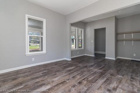 1100 Front St, Aurora, IL 60505 photo 5