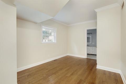 8031 Christie Ave, Lyons, IL 60534 photo 9