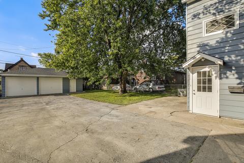 8031 Christie Ave, Lyons, IL 60534 photo 27