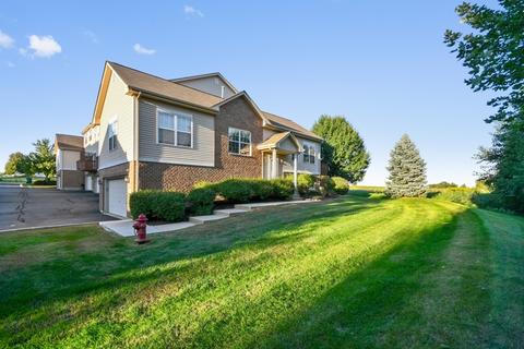 671 E Willow St, Elburn, IL 60119 photo 1