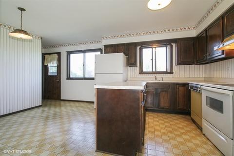 1200 8th St, Harvard, IL 60033 photo 6