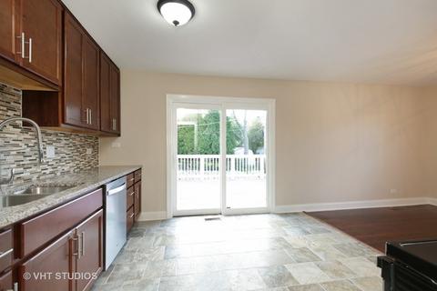 1490 Cooper Rd, Hoffman Estates, IL 60169 photo 5