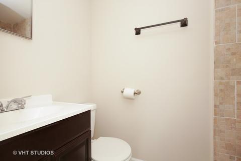 1490 Cooper Rd, Hoffman Estates, IL 60169 photo 11