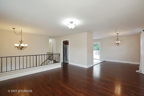 1490 Cooper Rd, Hoffman Estates, IL 60169 photo 3