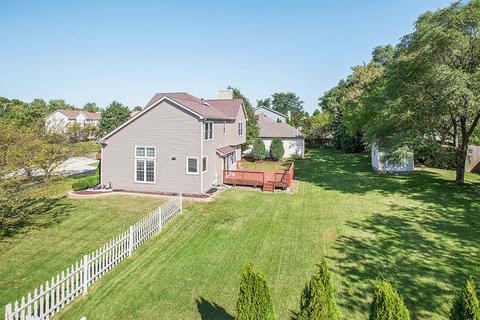 855 Columbine Dr, Elgin, IL 60124 photo 20