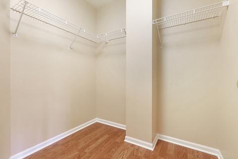 855 Columbine Dr, Elgin, IL 60124 photo 12