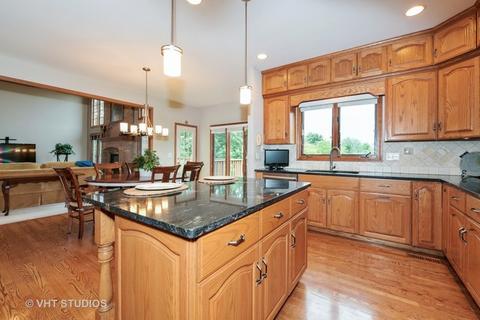 3324 White Eagle Dr, Naperville, IL 60564 photo 13