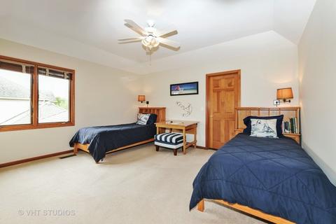 3324 White Eagle Dr, Naperville, IL 60564 photo 22