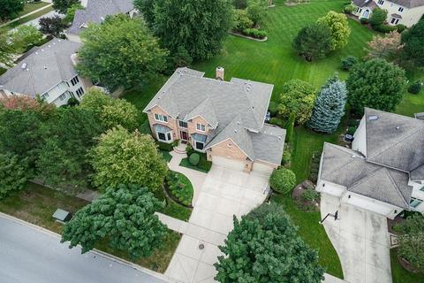 3324 White Eagle Dr, Naperville, IL 60564 photo 3