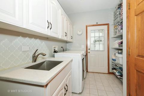 3324 White Eagle Dr, Naperville, IL 60564 photo 14