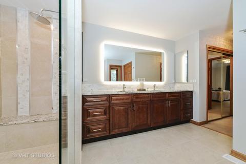 3324 White Eagle Dr, Naperville, IL 60564 photo 19