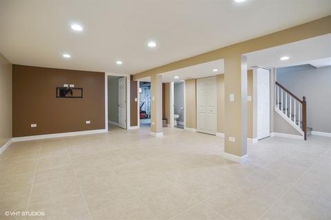 575 Vassar Ln, Des Plaines, IL 60016 photo 9