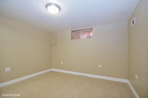 575 Vassar Ln, Des Plaines, IL 60016 photo 11