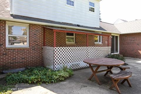3614 W John St, Mchenry, IL 60050 photo 2