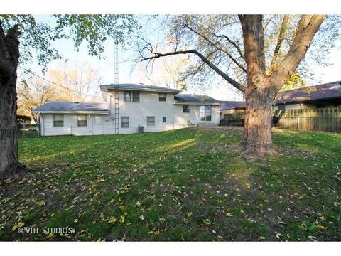 1446 W Vanmeter St, Kankakee, IL 60901 photo 10