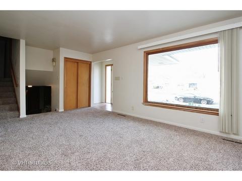 1446 W Vanmeter St, Kankakee, IL 60901 photo 2