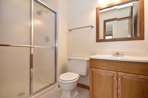 2242 Appleby Dr, Wheaton, IL 60189 photo 22