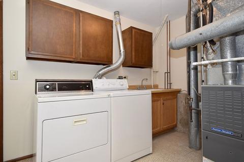 2242 Appleby Dr, Wheaton, IL 60189 photo 27