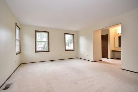 2242 Appleby Dr, Wheaton, IL 60189 photo 19