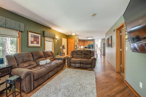 68 Hunter Ln, Bristol, IL 60512 photo 11