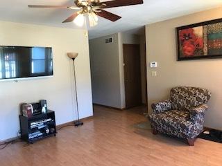 762 Cheyenne Ln, Elgin, IL 60123 photo 3
