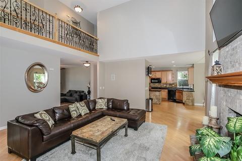 188 Primrose Ln, Bartlett, IL 60103 photo 6