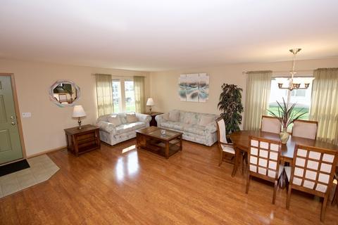 16332 Fox Creek Ln, Plainfield, IL 60586 photo 4