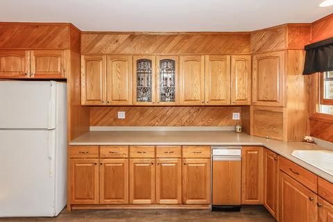 1114 E Grant Dr, Des Plaines, IL 60016 photo 9