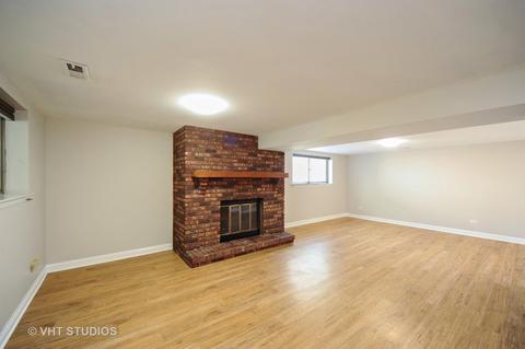 1092 Kenilworth Dr, Wheeling, IL 60090 photo 10