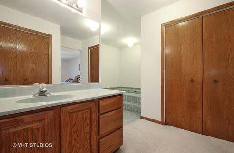 2707 Maynard Dr, Glenview, IL 60025 photo 8