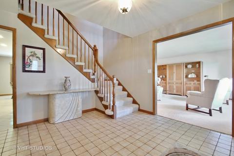 2707 Maynard Dr, Glenview, IL 60025 photo 2