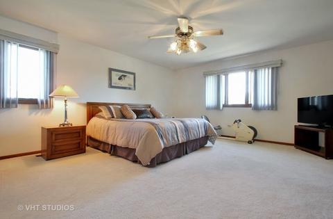 2707 Maynard Dr, Glenview, IL 60025 photo 7
