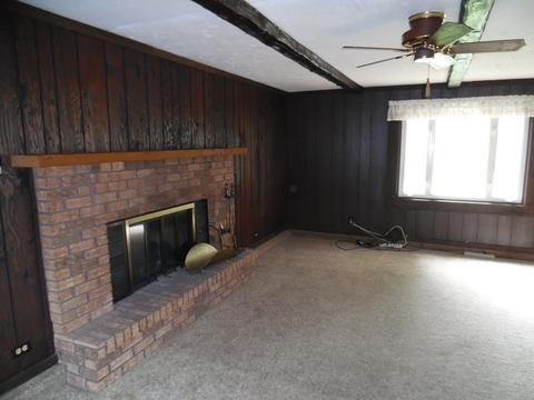 105 Nippersink Dr, Mchenry, IL 60050 photo 12