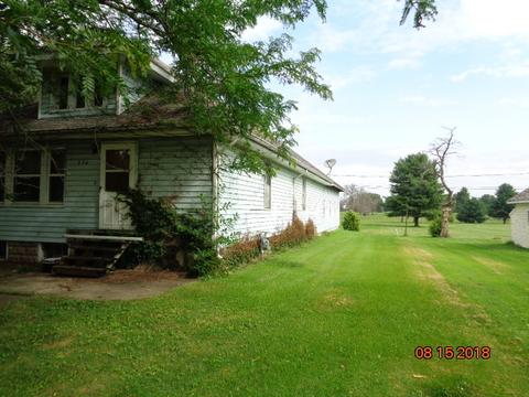 314 Sunset Ln, Mount Morris, IL 61054 photo 2