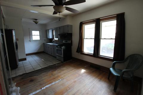 634 S Nelson Ave, Kankakee, IL 60901 photo 5