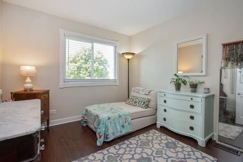 1527 Cornell Ct, Hoffman Estates, IL 60169 photo 9