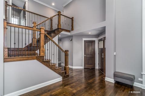 1360 Beacon Ln, Bartlett, IL 60103 photo 4